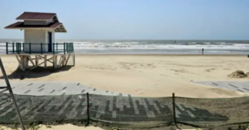 Cát bay phủ kín công viên Bãi Sau Vũng Tàu: Nguyên nhân và giải pháp khắc phục