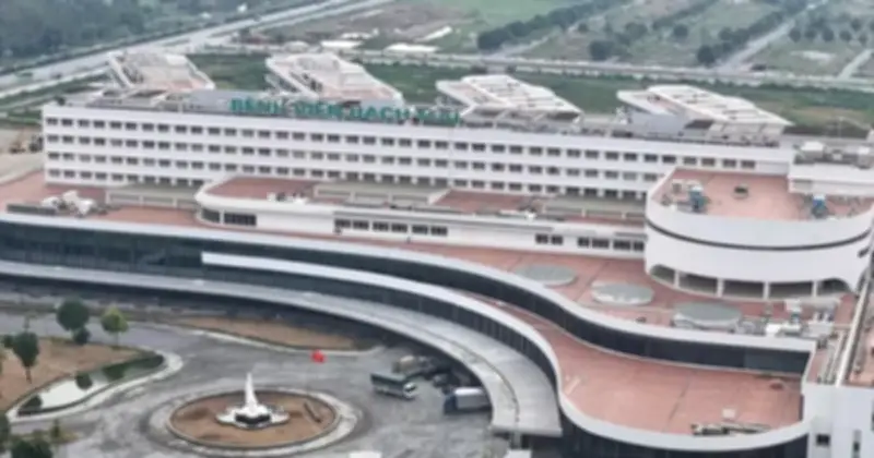 Cựu Bộ trưởng tự duyệt cơ chế đặc thù, gây thiệt hại hàng chục tỷ đồng tại dự án bệnh viện