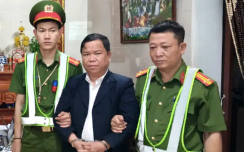 Cựu cán bộ kiểm sát giả danh luật sư lừa đảo chiếm đoạt hàng trăm triệu đồng