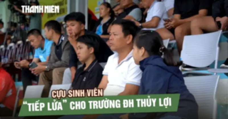 Cựu sinh viên ĐH Thủy Lợi truyền lửa đam mê cho con từ khăn đại TNSV THACO Cup 2026