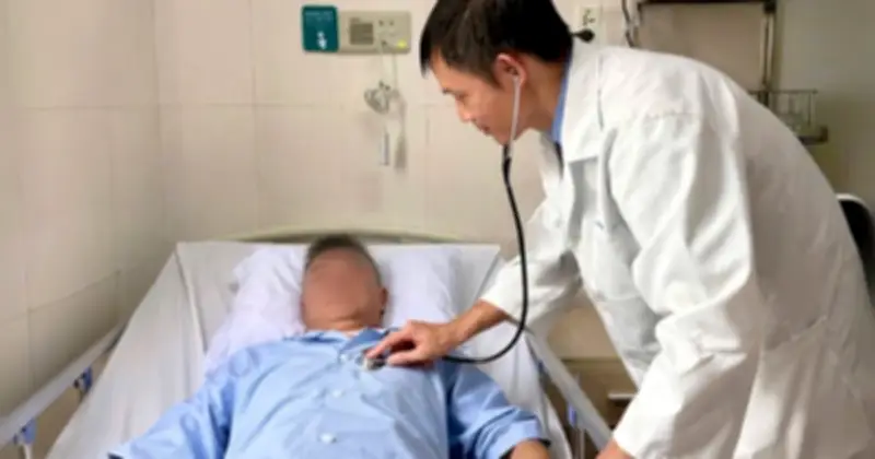 Cứu sống bệnh nhân ngừng tim sau 20 lần sốc điện tại Cần Thơ