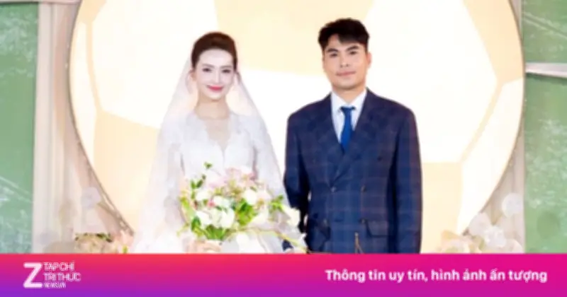 Cầu thủ Đức Huy và MC Mù Tạt chính thức về chung nhà sau hôn lễ hoành tráng tại Hải Phòng