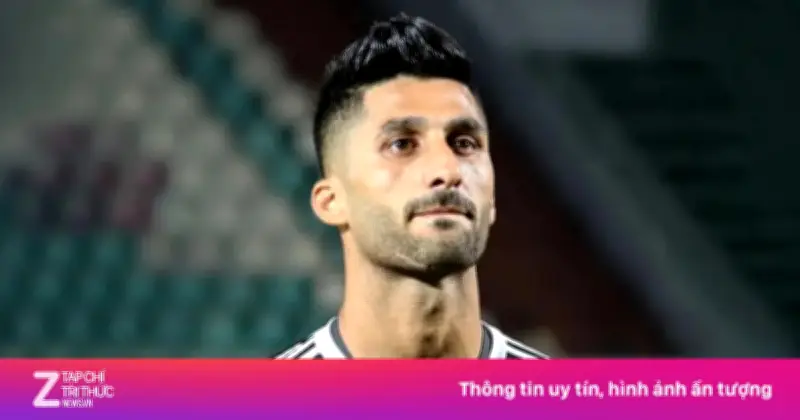 Cựu thủ môn Iran Rashid Mazaheri mất tích sau bài đăng chỉ trích lãnh tụ