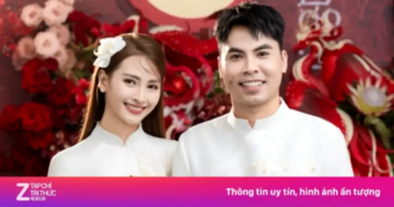 Cầu thủ Phạm Đức Huy bênh vực vợ MC sau câu hỏi giá vàng gây tranh cãi