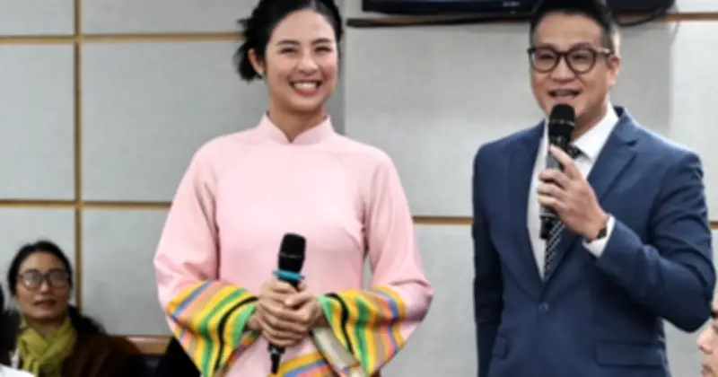 Cuộc thi viết 'Ngày mai trong mắt em' khơi dậy ước mơ tuổi trẻ với sự đồng hành của nghệ sĩ