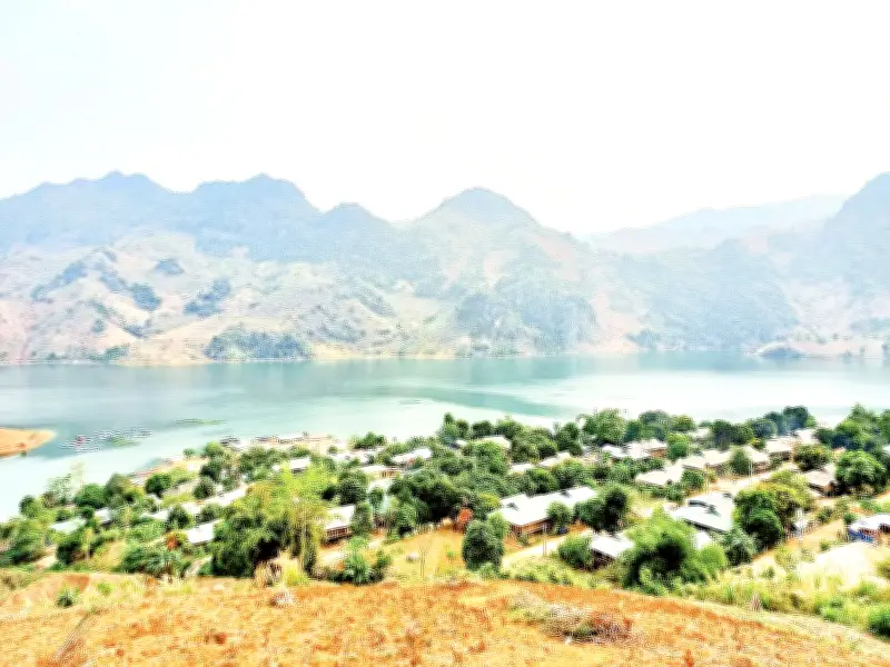 Cây cầu Pa Phông và hành trình khám phá vẻ đẹp văn hóa Dao quần chẹt ở Điện Biên