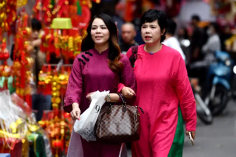 Dự báo thời tiết 15/3/2026: Miền Bắc mưa phùn và sương mù, Nam Bộ nắng nóng