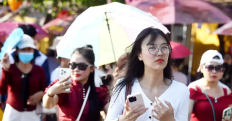 Dự báo thời tiết 17/3/2026: Miền Bắc nắng kéo dài, Hà Nội chạm ngưỡng 28 độ C