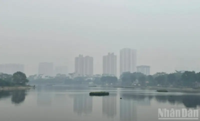 Dự báo thời tiết 23/3: Hà Nội mưa vài nơi, TP.HCM nắng, cảnh báo mưa dông trên cả nước