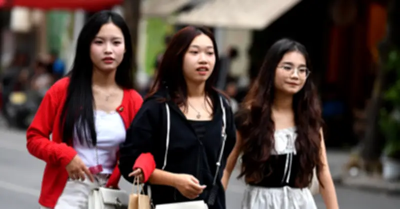 Dự báo thời tiết 24/3/2026: Miền Bắc sáng mưa nhỏ, trưa bùng nắng mạnh