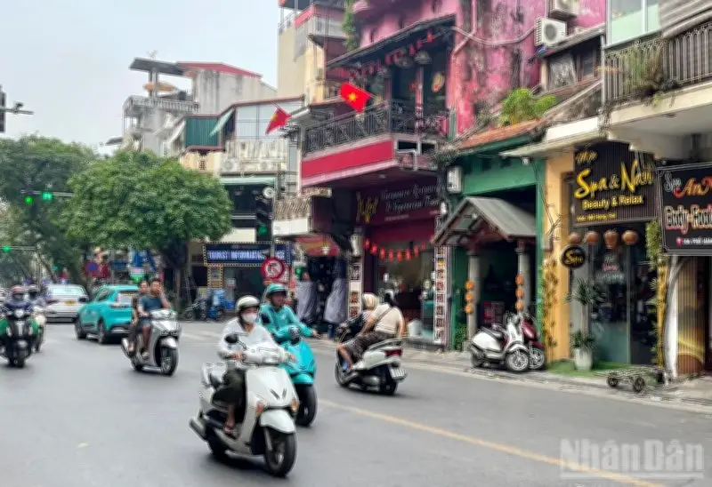 Dự báo thời tiết 5/3: Hà Nội lạnh về đêm, TP.HCM mưa dông chiều tối