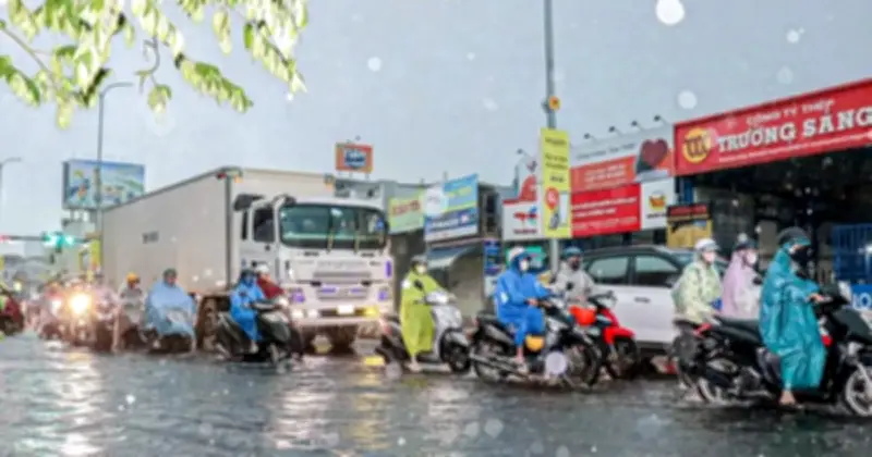 Dự báo thời tiết hôm nay: Miền Bắc rét về sáng, miền Trung mưa dông cục bộ