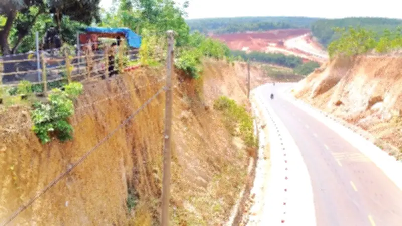 Dự án đường Đồng Nai: Người dân hiến đất đối mặt nguy cơ mất an toàn sinh hoạt