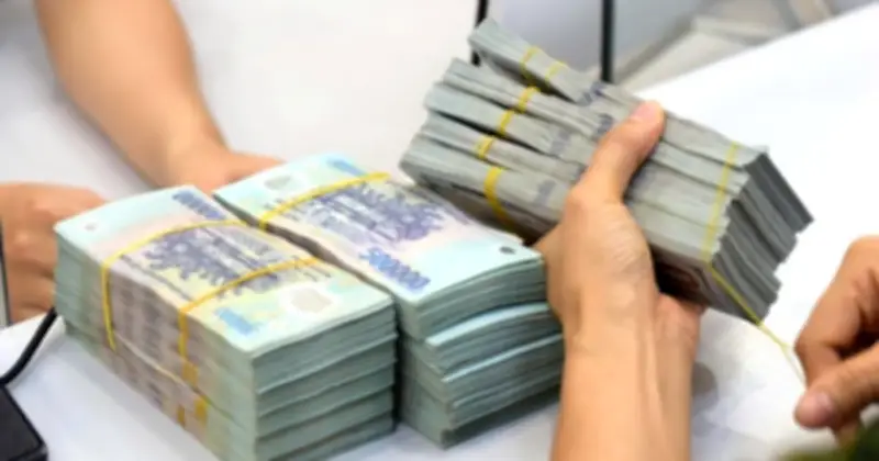 Dự thảo tăng hạn mức cho vay giá trị nhỏ lên 400 triệu đồng, thúc đẩy tín dụng trực tuyến