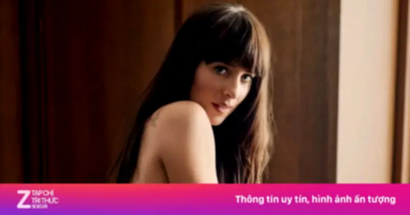 Dakota Johnson Tỏa Sáng Gợi Cảm Trong Chiến Dịch Calvin Klein Xuân/Hè 2026