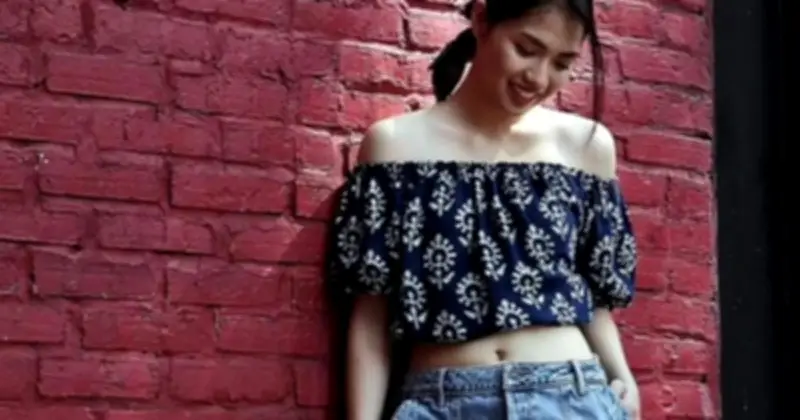 Denim Biến Tấu: Từ Chất Liệu Cổ Điển Đến Biểu Tượng Casual-Chic Thời Thượng