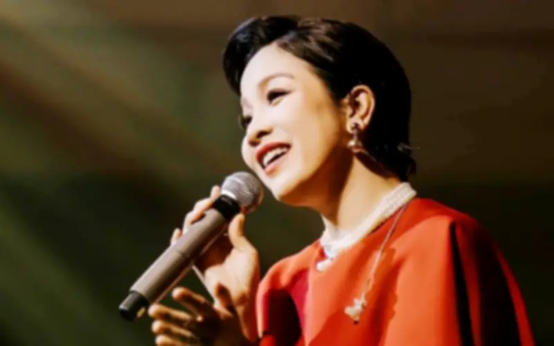 Diva Mỹ Linh: Hành trình từ 'tóc tém' đến biểu tượng âm nhạc và tổ ấm viên mãn