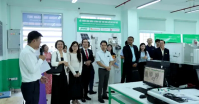 Doanh nghiệp đồng hành sâu rộng, đưa công nghệ chuẩn vào giảng đường đào tạo nghề