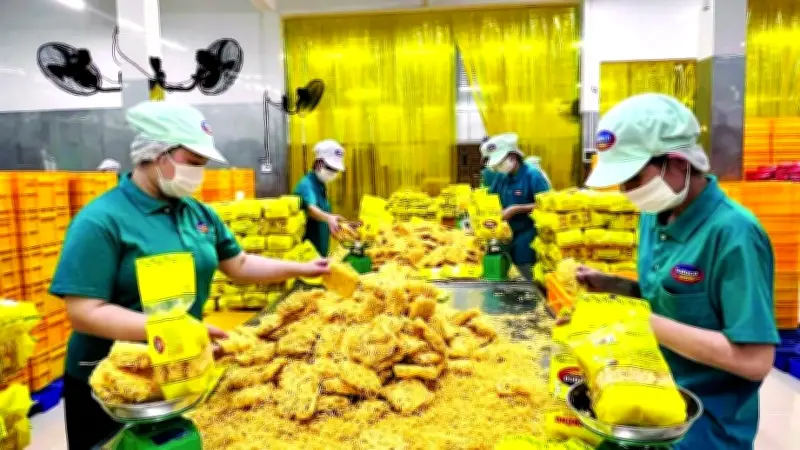 Doanh nghiệp Việt đối mặt thách thức 2025: Kêu gọi hợp tác ba nhà và chuyển đổi số