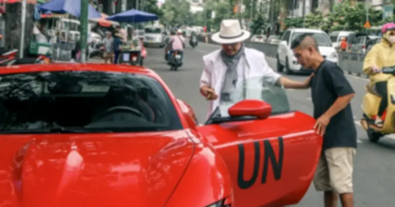 Doanh nhân Đặng Lê Nguyên Vũ: Bộ sưu tập xe khủng nhất Việt Nam với 700 chiếc