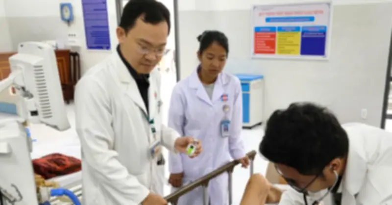 Du khách đột quỵ khi đi du lịch, thuê trực thăng 300 triệu về TP.HCM cấp cứu