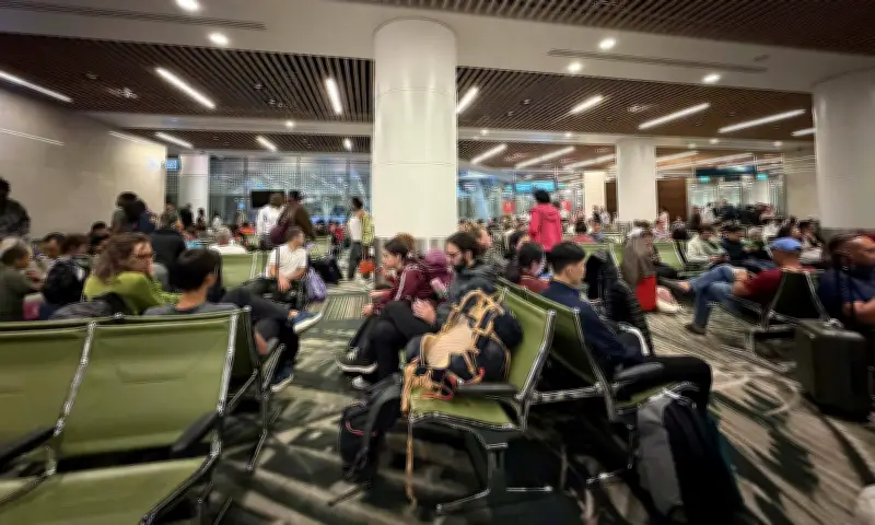 Du khách Việt mắc kẹt tại Trung Đông vì chiến sự, kể cảnh hỗn loạn và chờ đợi