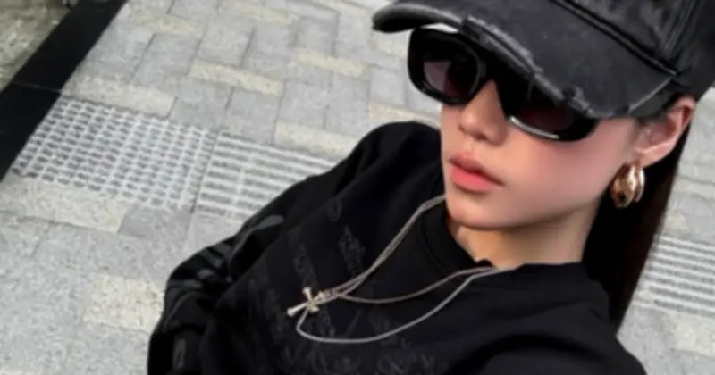 Dây Chuyền Layer: Biểu Tượng Tự Do Và Nghệ Thuật Sắp Đặt Trong Thời Trang Hiện Đại