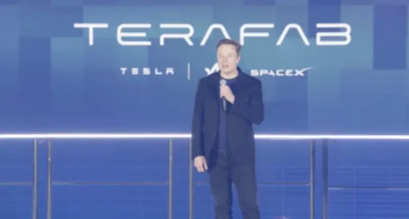Elon Musk tiết lộ tham vọng sản xuất chip AI ngoài không gian