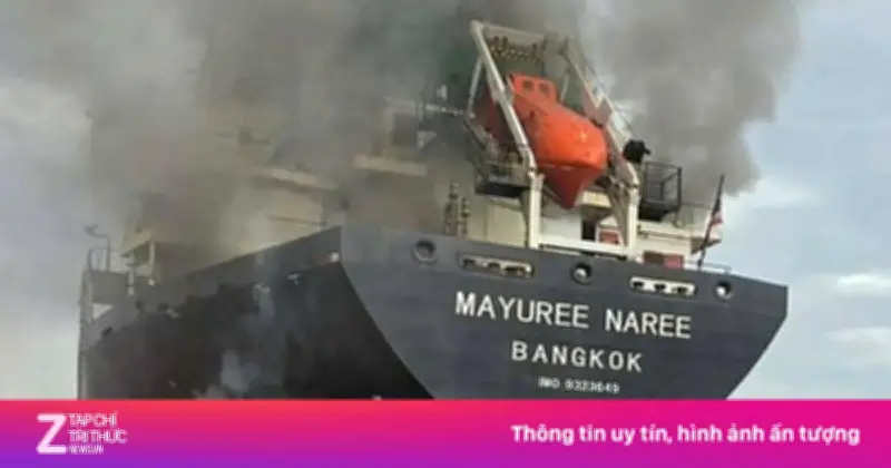 Eo Biển Hormuz Rực Lửa: 3 Tàu Bị Tấn Công, Giá Dầu Tăng Vọt 5%