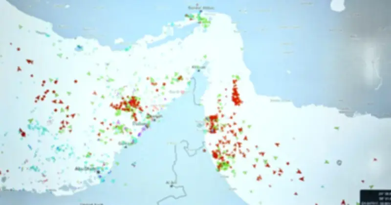 Eo biển Hormuz trở thành điểm nóng nguy hiểm, lưu lượng tàu sụt giảm mạnh
