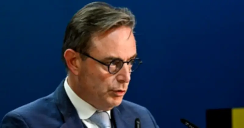 EU bị thúc giục đối thoại với Nga để không bị gạt khỏi hòa đàm Ukraine