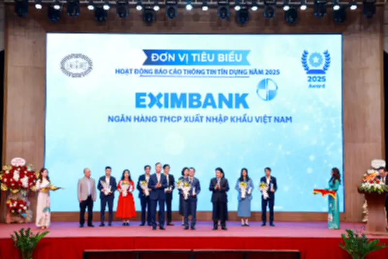 Eximbank được vinh danh là ngân hàng tiêu biểu trong hoạt động thông tin tín dụng