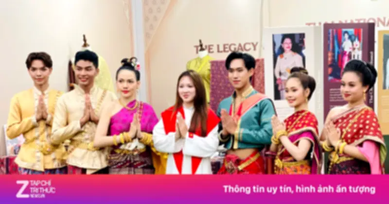 Festival Thái Lan tại Hoàng thành Thăng Long thu hút đông đảo khách tham quan