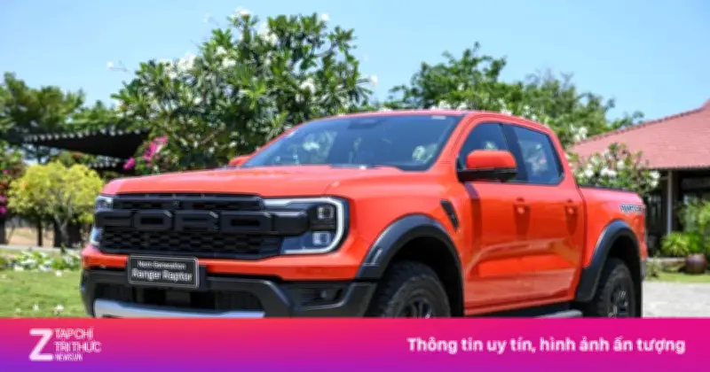 Ford Ranger Mất Ngôi Vương Bán Tải, Toyota Hilux Vươn Lên Dẫn Đầu Tháng 2