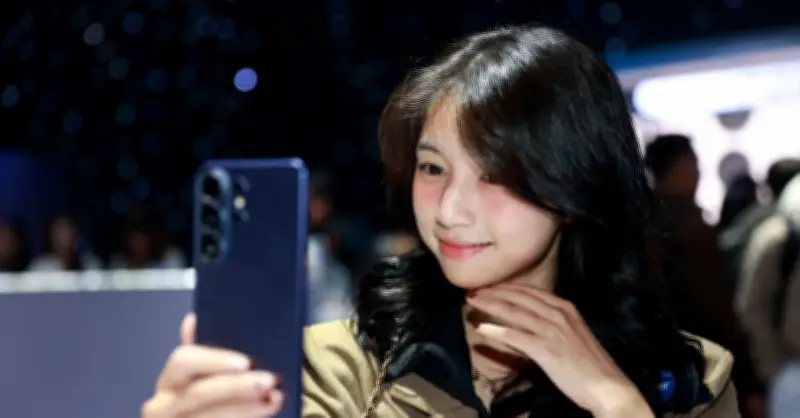 Galaxy S26 Ultra với Privacy Display: Giải pháp bảo mật màn hình thông minh cho người dùng