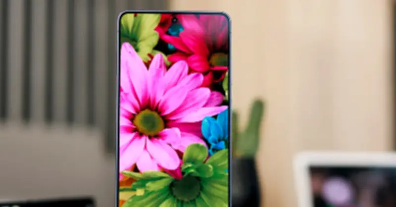 Galaxy S28 Ultra có thể nâng cấp màn hình 10-bit, nhưng người dùng phải chờ đến 2028