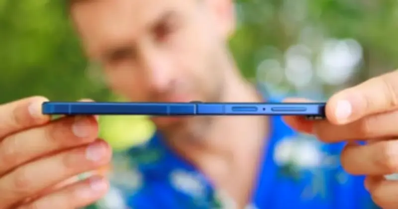Galaxy Z Flip8 lộ diện: Pin lớn hơn, cấu hình mạnh mẽ hứa hẹn bứt phá