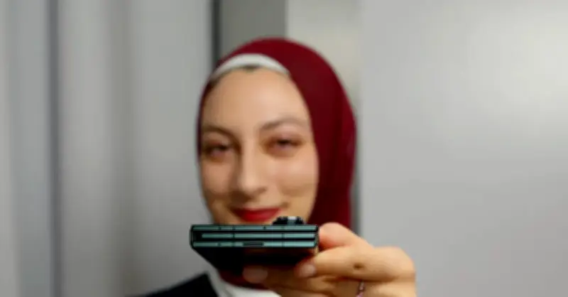 Galaxy Z TriFold Ngừng Sản Xuất: Thất Bại Hay Bước Lùi Chiến Lược Của Samsung?