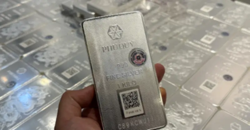Giá Bạc Hôm Nay 20/3/2026: Sắp Mạnh Vượt Sát Mốc 70 Triệu Đồng/Kg