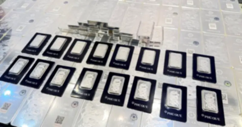 Giá Bạc Sụt Giảm Mạnh, Đạt Mức Thấp Nhất Trong Một Tháng