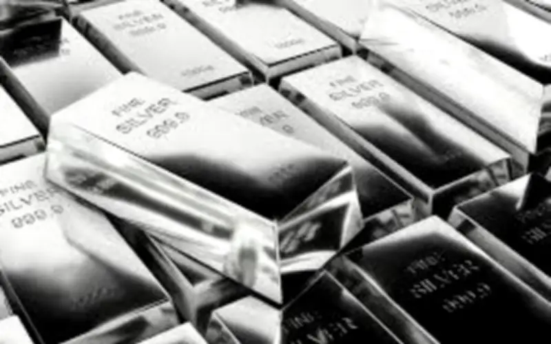 Giá Bạc Trong Nước Biến Động Mạnh: SBJ Tăng Hơn 4 Triệu Đồng/Kg, Phú Quý Giảm