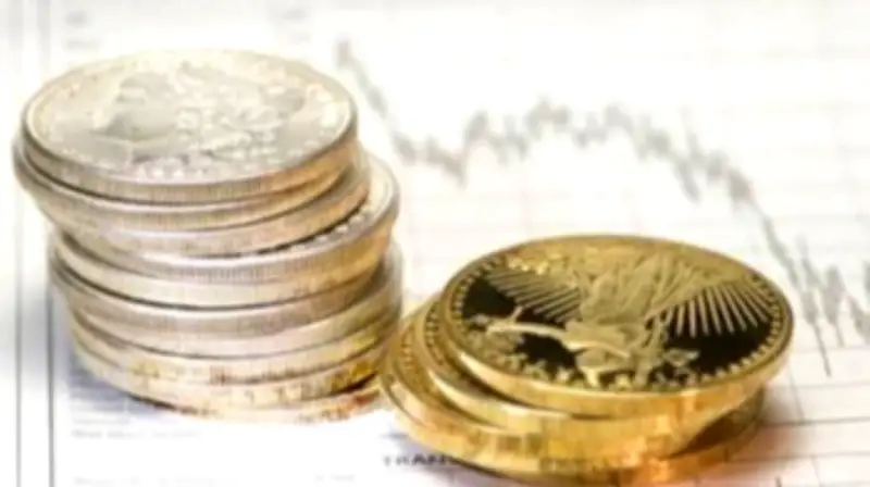 Giá bạc trong nước biến động, thế giới giảm nhẹ do tác động từ ETF đòn bẩy