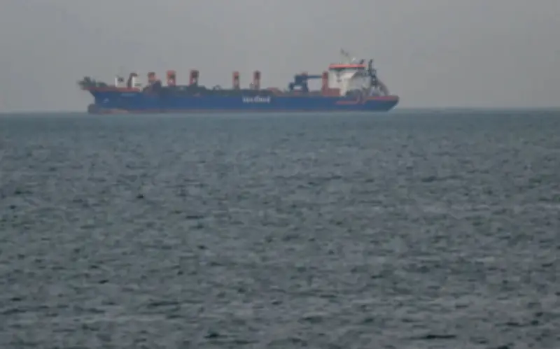 Giá cước vận chuyển dầu khí toàn cầu tăng vọt do xung đột Mỹ-Iran leo thang