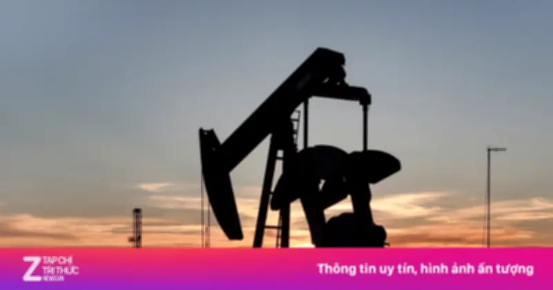 Giá Dầu Thô Biến Động Quanh Mốc 100 USD/Thùng Sau Quyết Định Của Mỹ