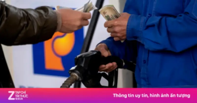 Giá dầu thế giới giảm mạnh, tại sao giá xăng trong nước vẫn tăng?