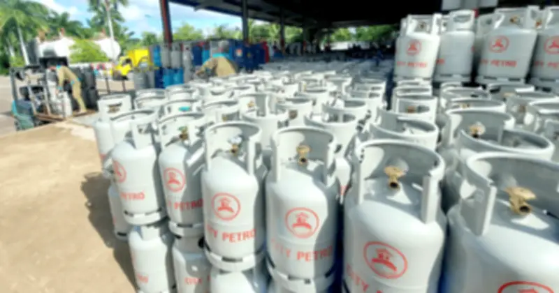 Giá Gas Tăng Mạnh, Doanh Nghiệp Áp Dụng Giải Pháp Chiết Nhỏ Bình Để Ổn Định Thị Trường