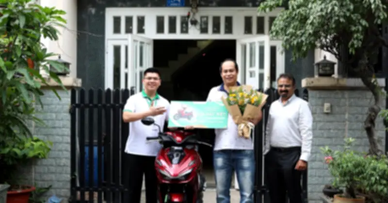 Giữ Lịch Sử Tín Dụng Tốt Mở Rộng Cơ Hội Vay Vốn, Khách Hàng FE Credit Trúng Xe Máy