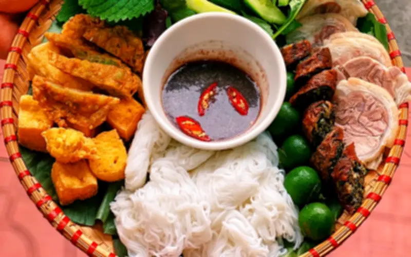 Gợi Ý Món Ngon Đổi Vị Cho Bữa Cơm Gia Đình Cuối Tuần