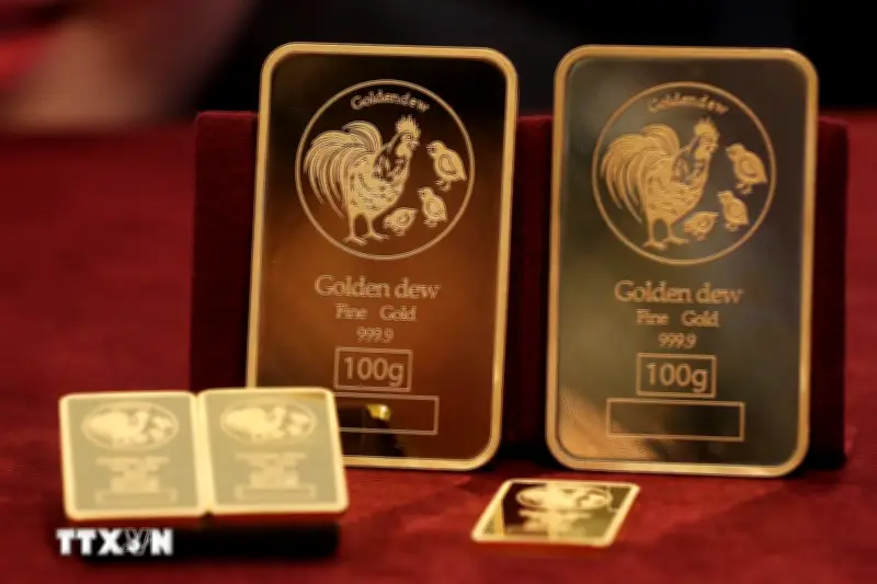 Giá vàng châu Á lao dốc, xóa sạch toàn bộ mức tăng tích lũy từ đầu năm 2024