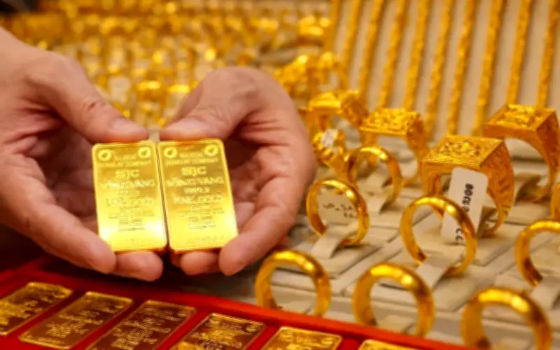 Giá vàng hôm nay 1/3: SJC nhích nhẹ, thế giới biến động trong ngày đầu tháng